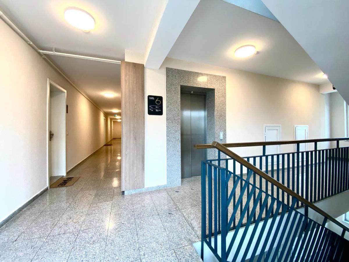 Astoria Apartment - Pet Friendly Braşov Exterior foto